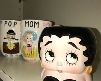 VINTAGE VANDOR BETTY BOOP COFFEE MUG