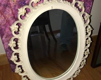 SHABBY CHICK OVAL MIRROR