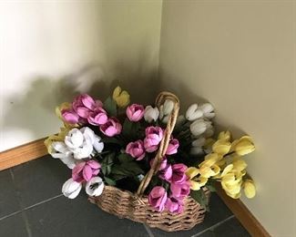FLORAL ARRANGEMENTS