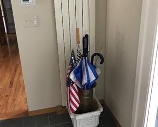 VINTAGE BRASS UMBRELLA STAND