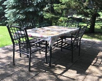 5 PIECE PATIO DINING TABLE SET