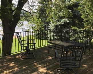4 PIECE PATIO SET W/SWIVEL ROCKER CHAIRS AND BENCH