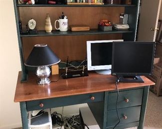 VINTAGE OFFICE DESK WITH HUTCH