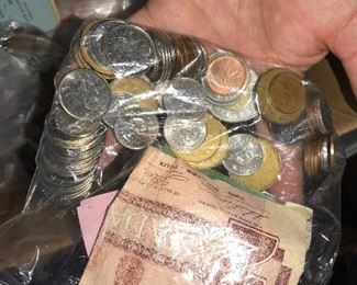 FOREIGN AND US COINS AND PAPER MONEY