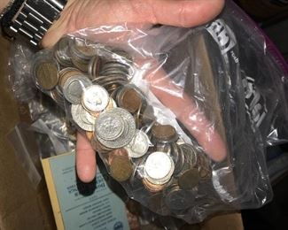 FOREIGN AND US COINS AND PAPER MONEY