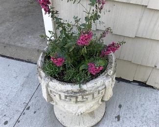 LAWN ORNAMENTS