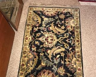 WOOL AREA RUG