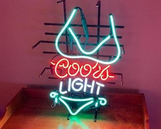 COORS LIGHT NEON LIGHT