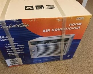 New in box room air conditioner 