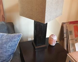 Side table w/lamp