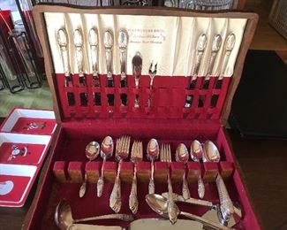 Silverplate set