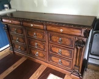 Dresser (mirror is available)
