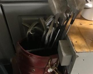 Golf clubs