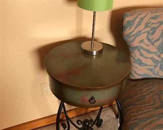Occasional table
