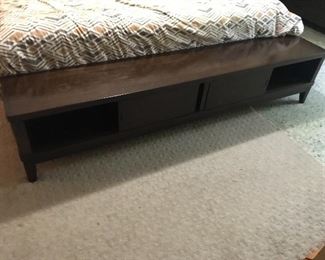 Bed bench