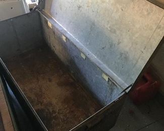 Metal storage box