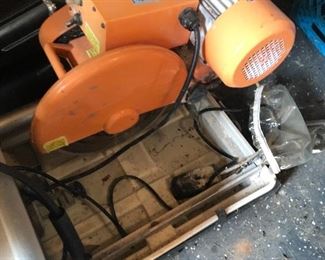 Tile cutter/saw