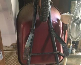 Wheel barrow