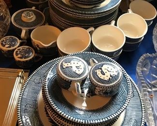 Currier & Ives set