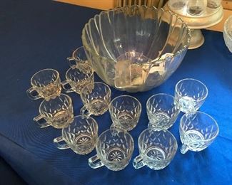 Punch bowl set