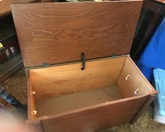 Wooden crate