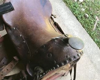 Pony saddle (small)