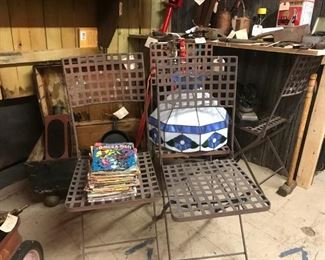 set of 5 folding antique metal chairs