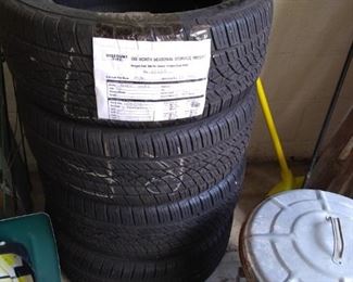 4 Continental tires Size 225/55 zr 16 95w