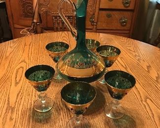 Beautiful Green and gold beverage set