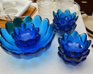 Blue Glass Salad Bowl Set