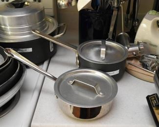 Pots & Pans / Cookware