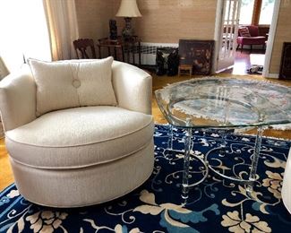 Michael Weiss for Vanguard - Pair of cream color round, swivel chairs - on the small side!