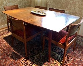 MCM Dining Table with 6 chiars AND gorgeous Persian Style rug (Pakistan)
