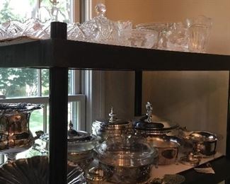Lots of silver plated serving pieces in mint and clean condition, ready to use!