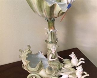 Large porcelain center piece European unmarked