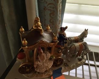 Dresden porcelain carriage from 1960’s 