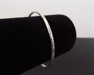 .925 Sterling Silver Etched Greek Key Lock Clip Bangle Bracelet
