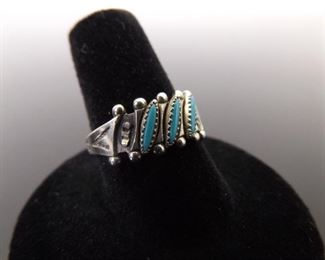 .925 Sterling Silver Turquoise Ring Size 8
