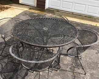Matching patio table and 4 chairs