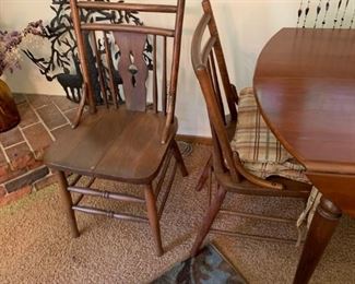 chairs that go with dining table