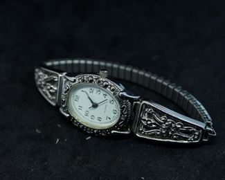 Fits all sizes Watch Band