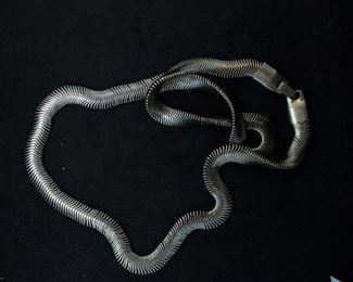 Flex Herringbone Necklace