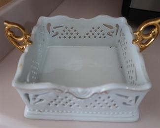 Napkin holder