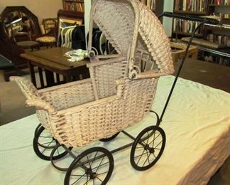 Wicker doll carriage, early 20th C.