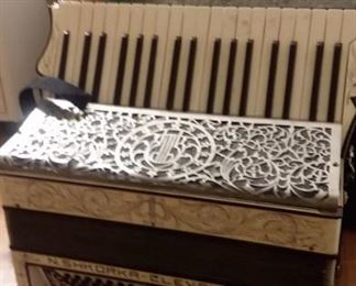 Shkorka accordion