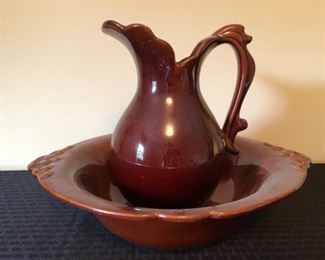 Haeger Pitcher & Bowl Set https://ctbids.com/#!/description/share/182460