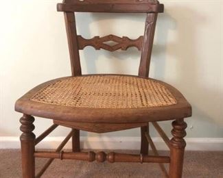 Eastlake Chair https://ctbids.com/#!/description/share/182203