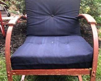 Vintage Shabby Chic Outdoor Patio Chair   https://ctbids.com/#!/description/share/182205