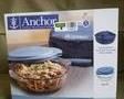  Item appears to be in original packaging. 

Tote Set Includes

(1) 2 Qt Round Bake Dish

(1) Blue Tight-Sealing Lid

(1) Insulated Travel Tote

 Easily Store Food with Durable Lid
Insulated Convenient Carrying Tote Keeps Food Fresh Longer
 Comfortable Easy-Grip Handles
 Crystal Clear Durable Tempered Glass Made in USA
 Oven, Freezer, Dishwasher and Microwave Safe