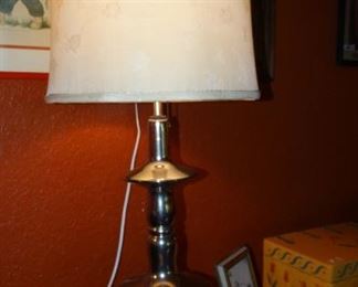 MID CENTURY MODERNIST LAMP